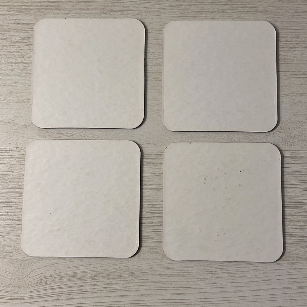 Star Trek Deep Space Nine Coaster Set - Picture 2 of 2